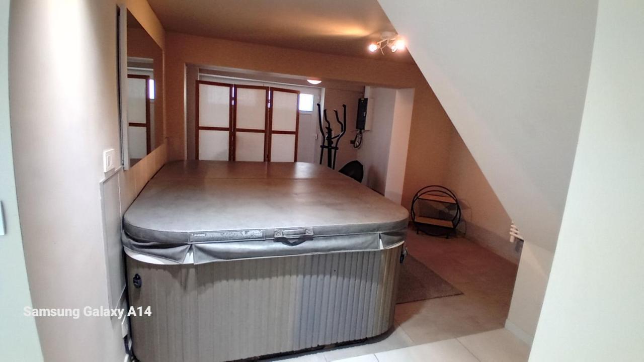 La Grange Villa Gesves ภายนอก รูปภาพ